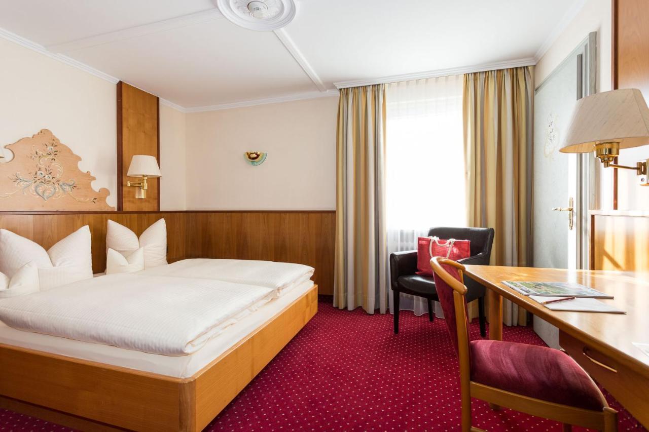 Deva Hotel Alpenhof ไบริชเซลล์ ภายนอก รูปภาพ